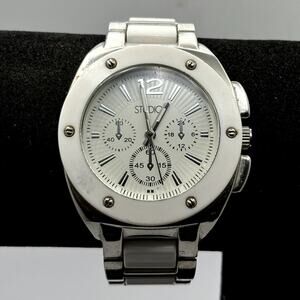 Retro White Studio Men's Watch
